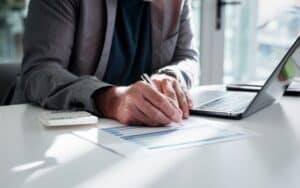 expense audit for clear insight into future telecom planning