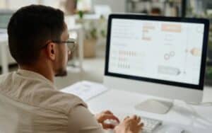 expense specialist reviews spend, billing and unnecessary costs